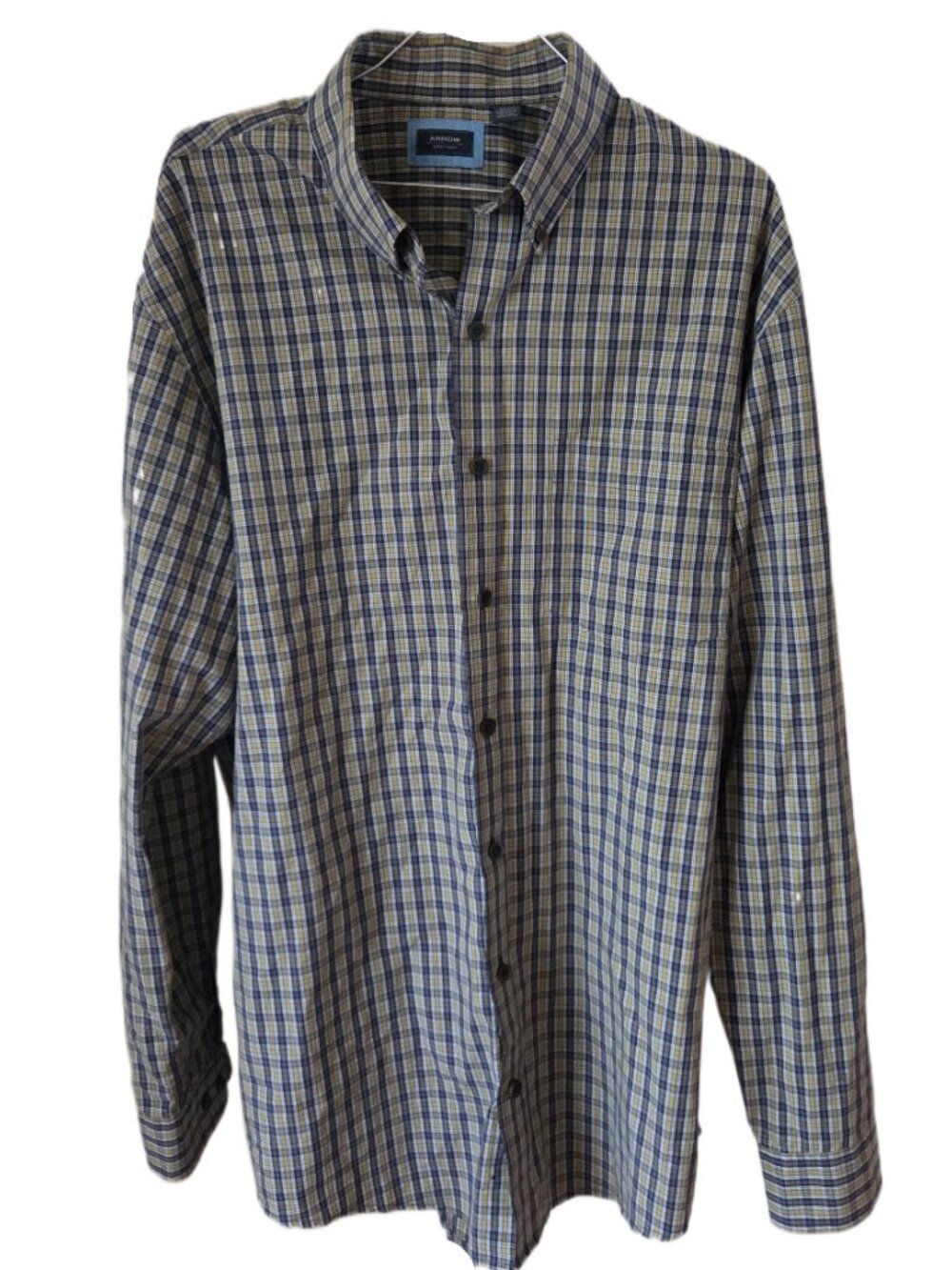 Arrow Men's Long Sleeve Plaid Button Down Shirt with Pocket